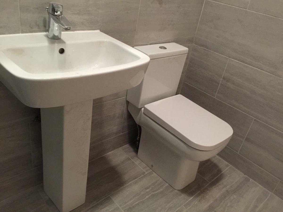 Abbey Wood Station Five Bedroom Self Contained House Esterno foto