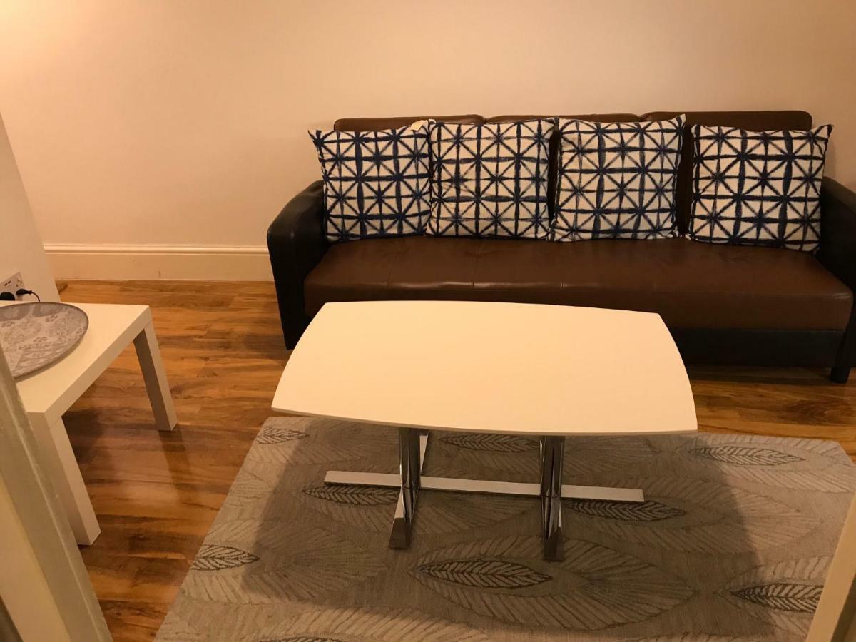 Abbey Wood Station Five Bedroom Self Contained House Esterno foto